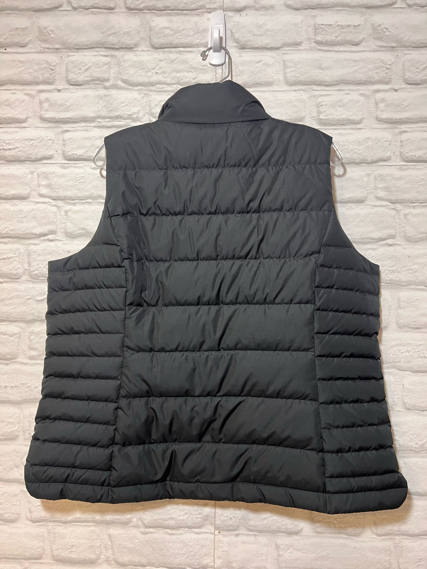 Size XL Petite Land's End Black Down Filled Quilted Vest