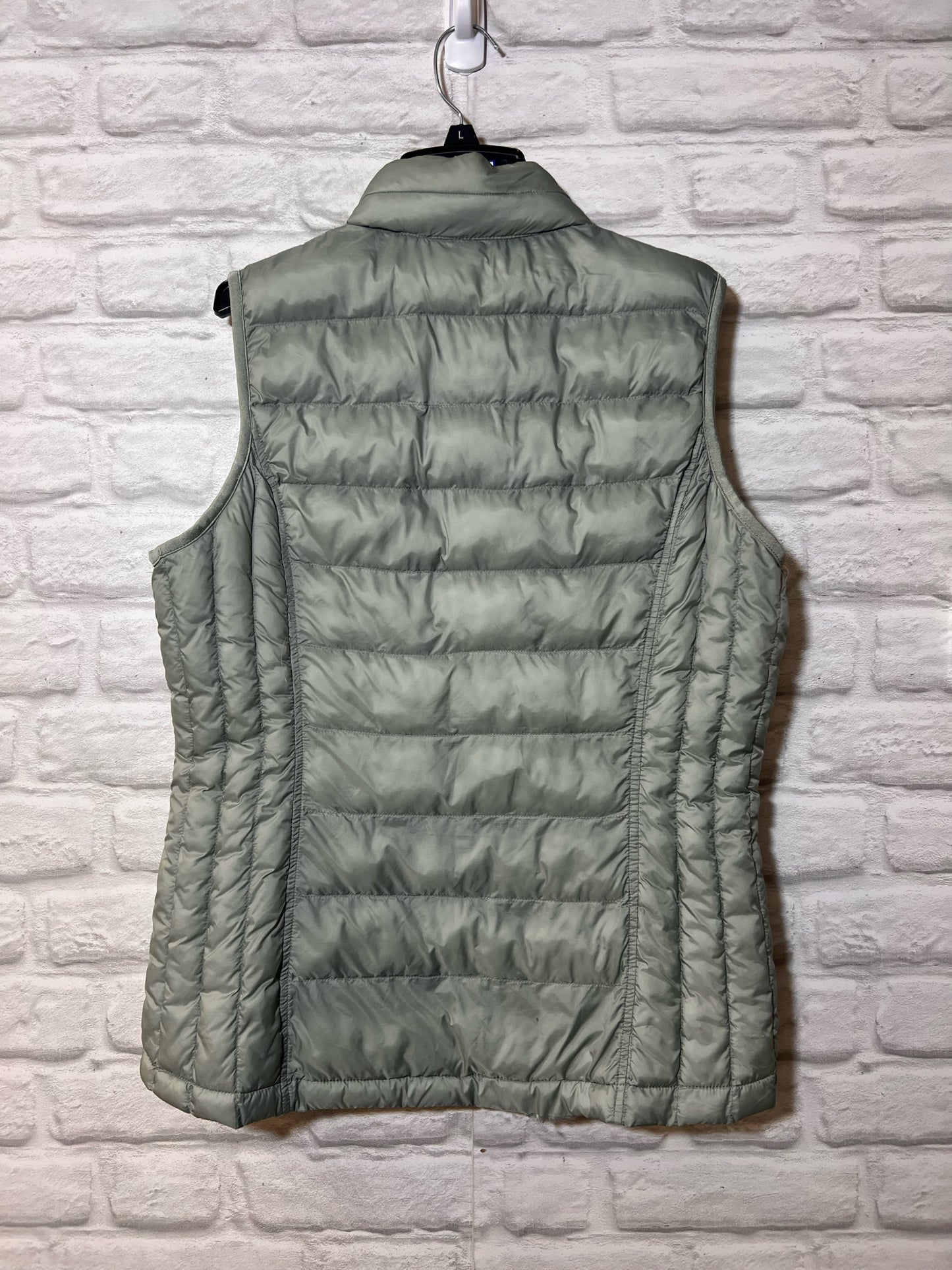 Size M 32 Degrees lightweight vest
