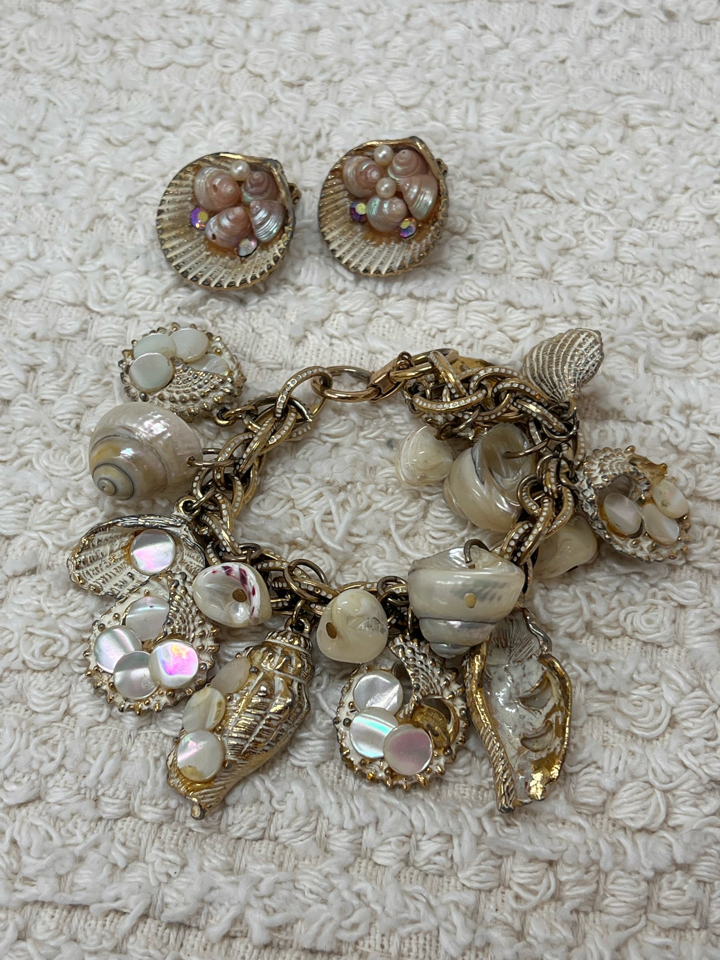 Vintage shell charm bracelet w/ earrings