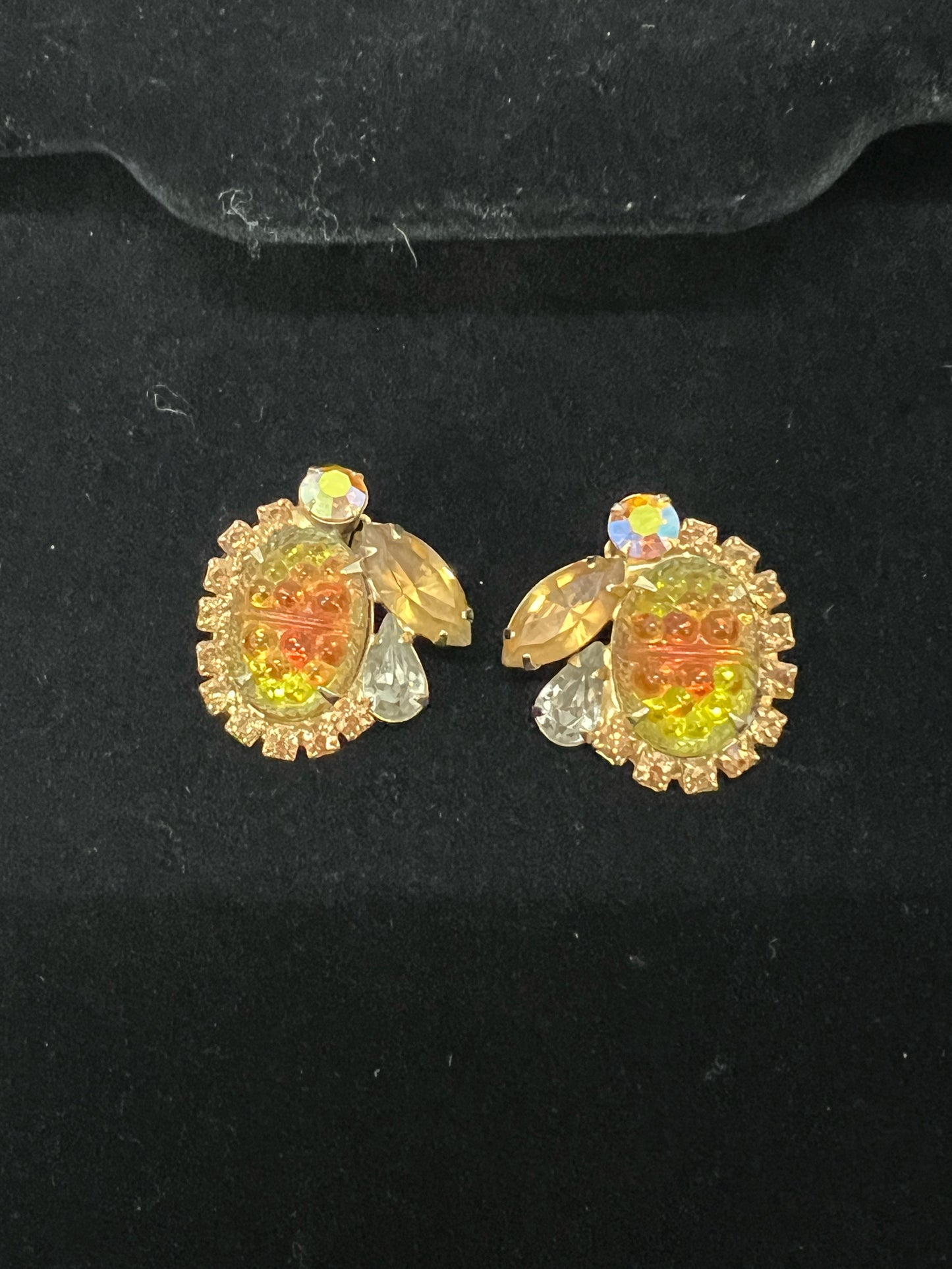 Juliana D&E Jewelry Set- art glass and rhinestone