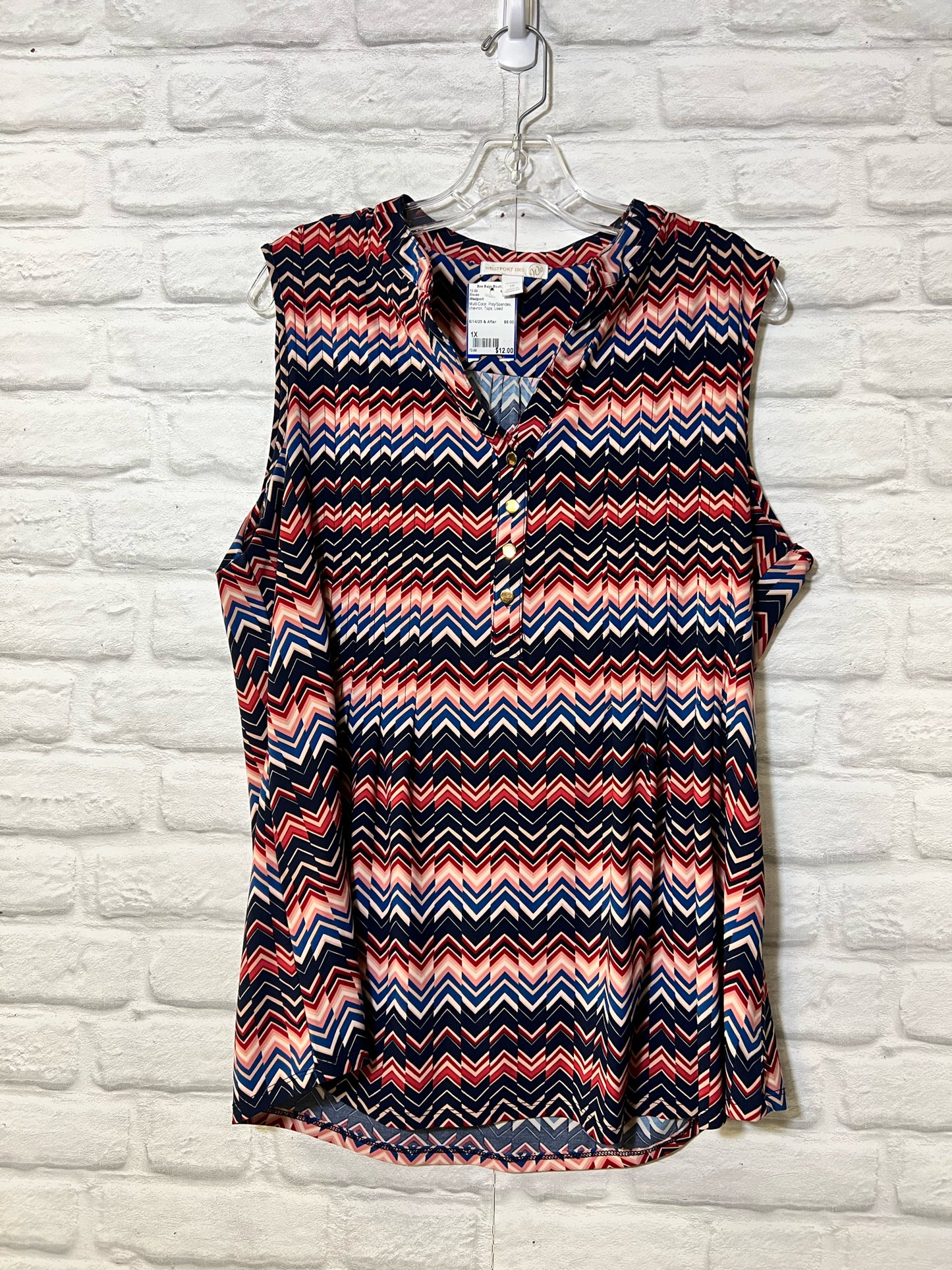 Size 1X Westport chevron print pleated top