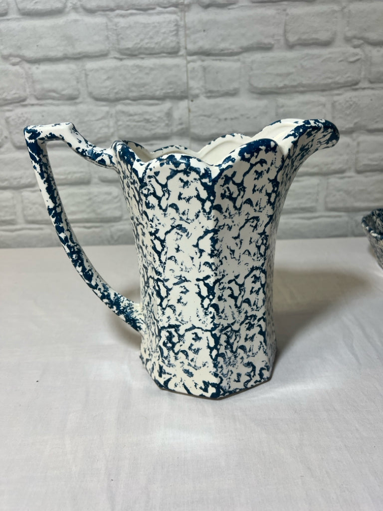 McCoy pitcher & bowl set in blue spatterware