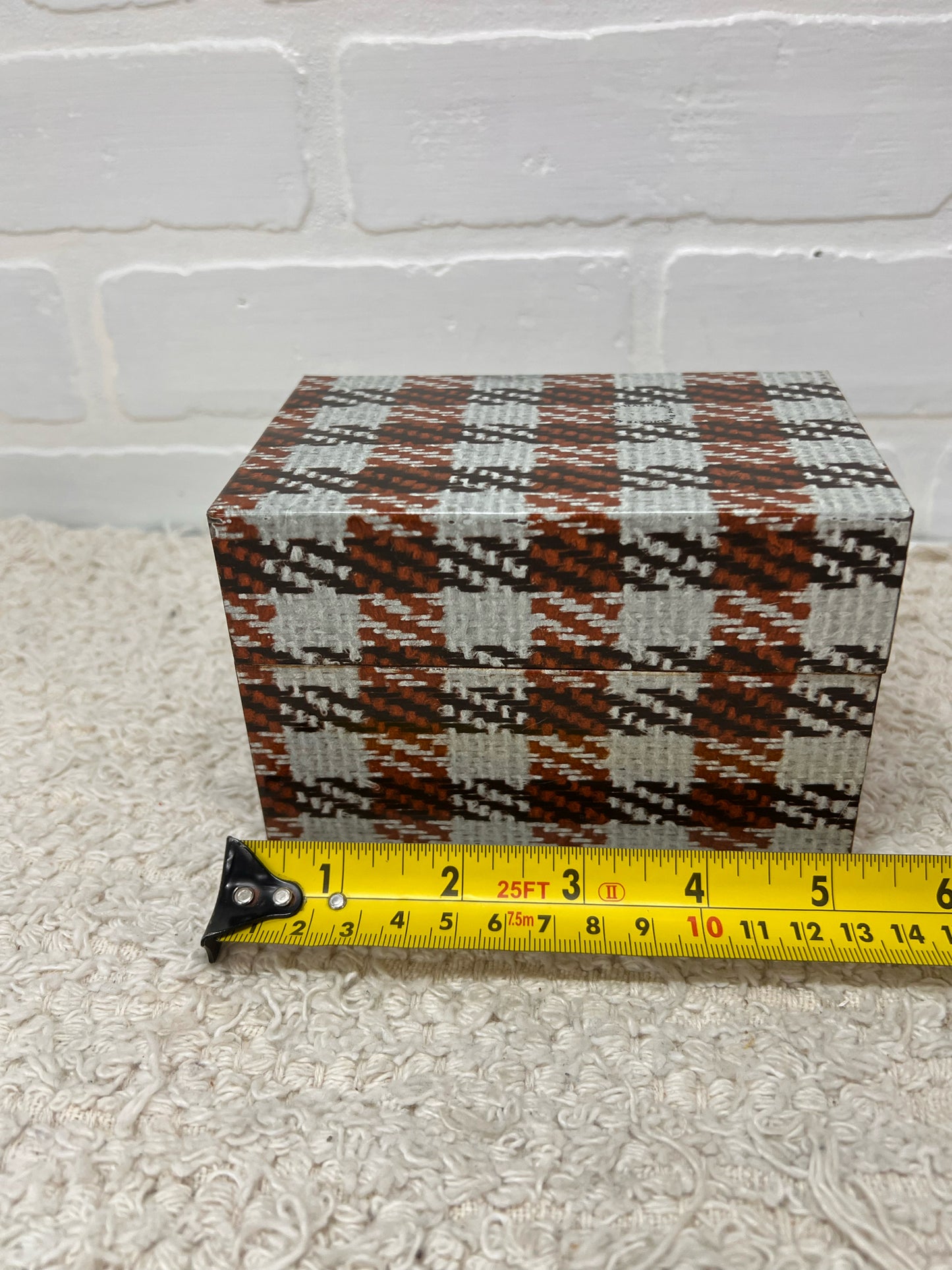 Syndicate Mfg. Co. Recipe Box - Brown Plaid - Circa 1980's