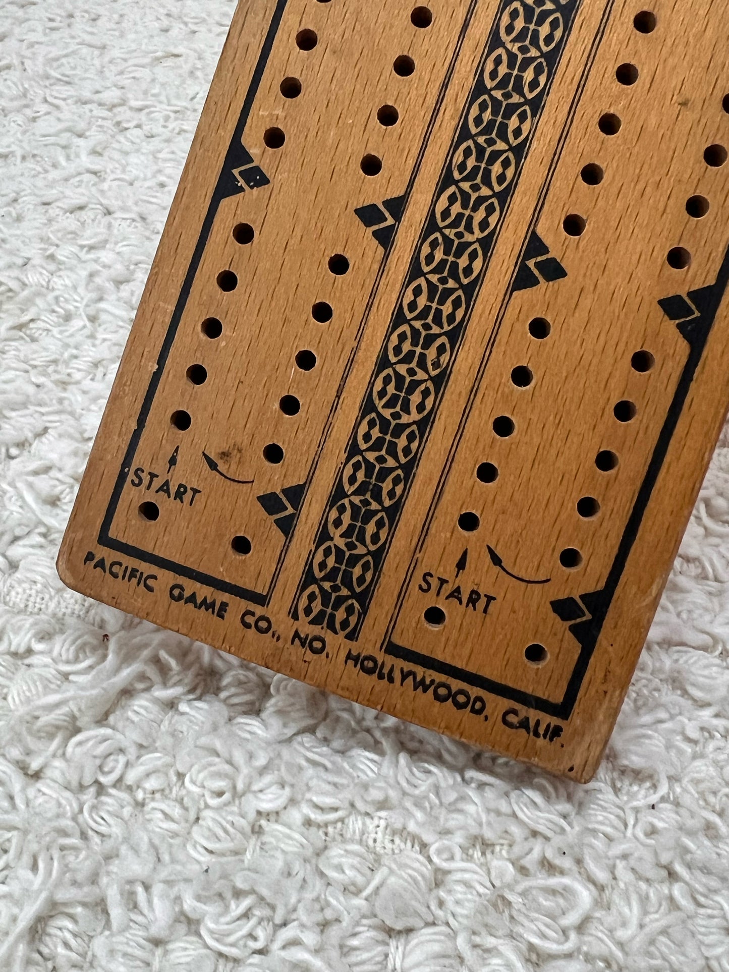 Vintage wood cribbage board