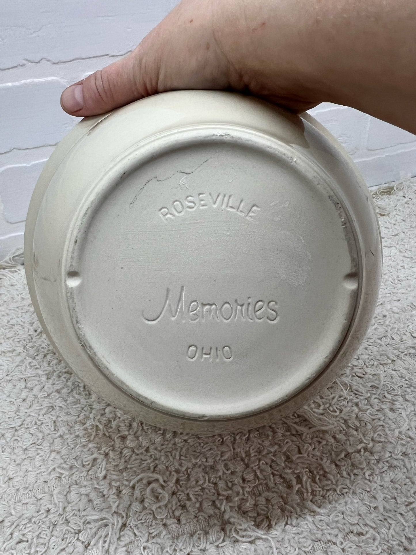 Roseville Memories 8" Striped Bowl