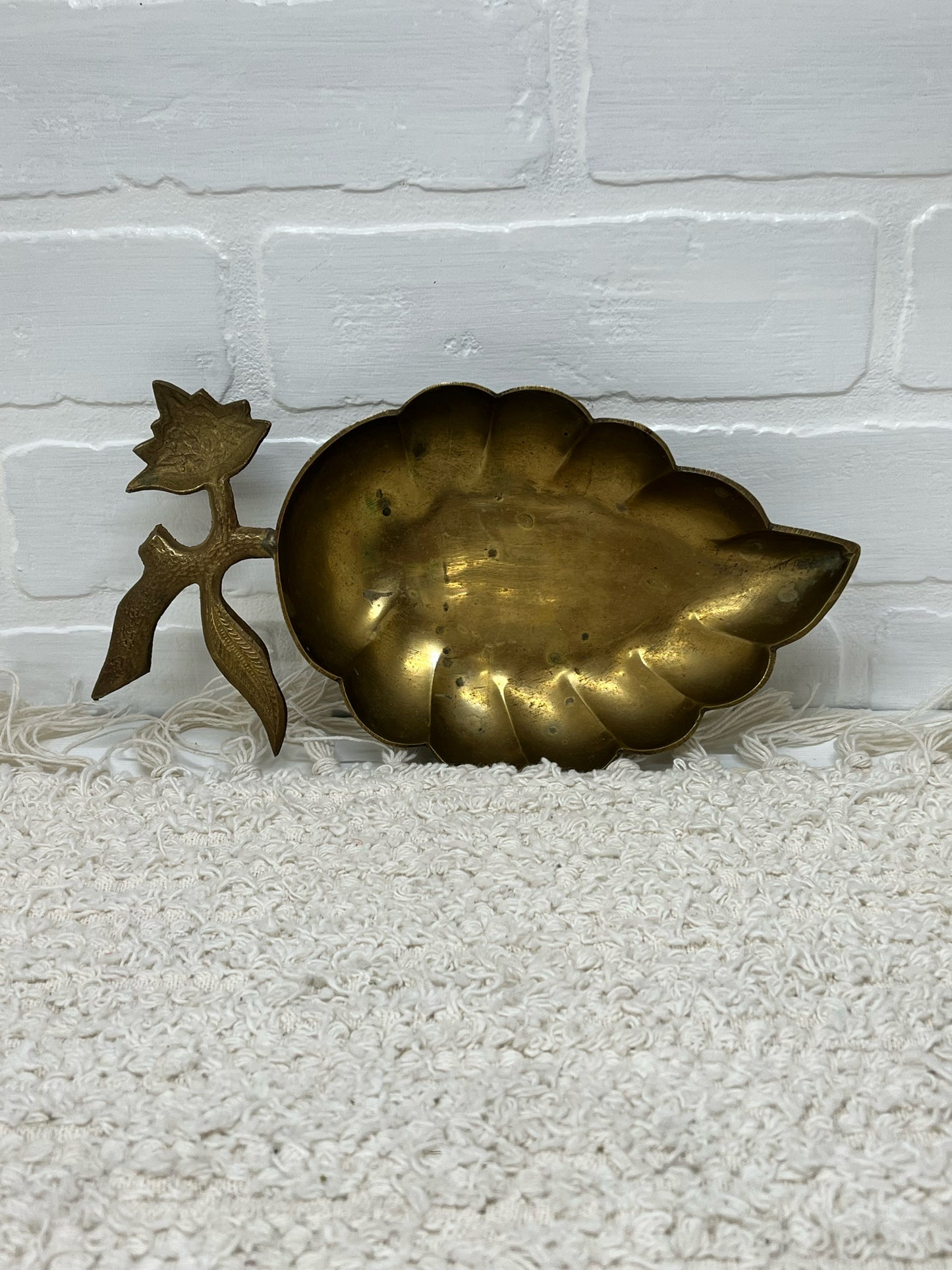 Vintage brass leaf trinket dish