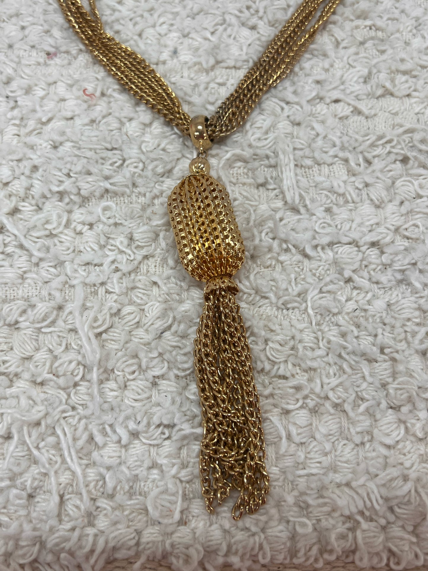 Jewelry Set - goldtone necklace and earrings
