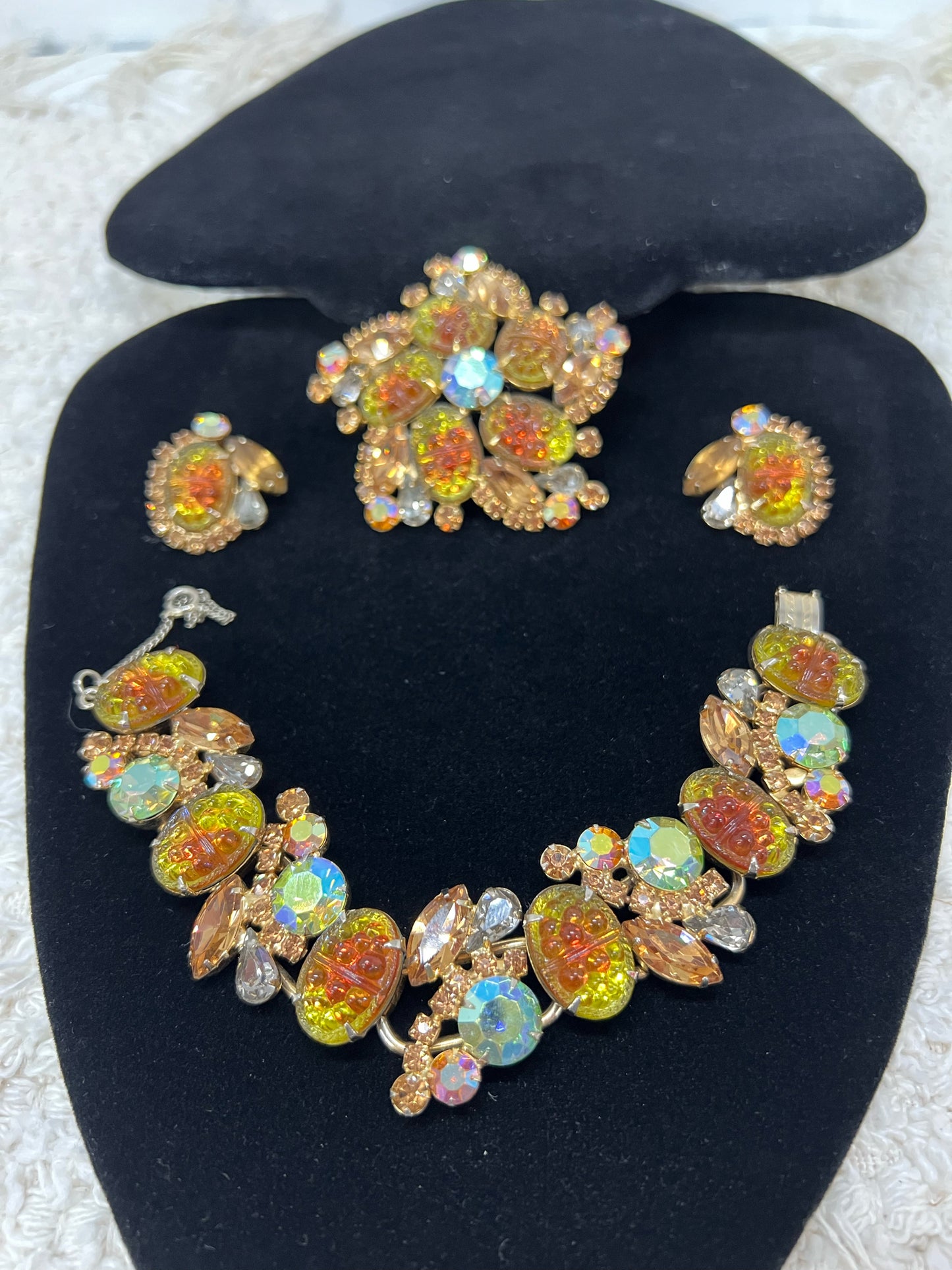 Juliana D&E Jewelry Set- art glass and rhinestone