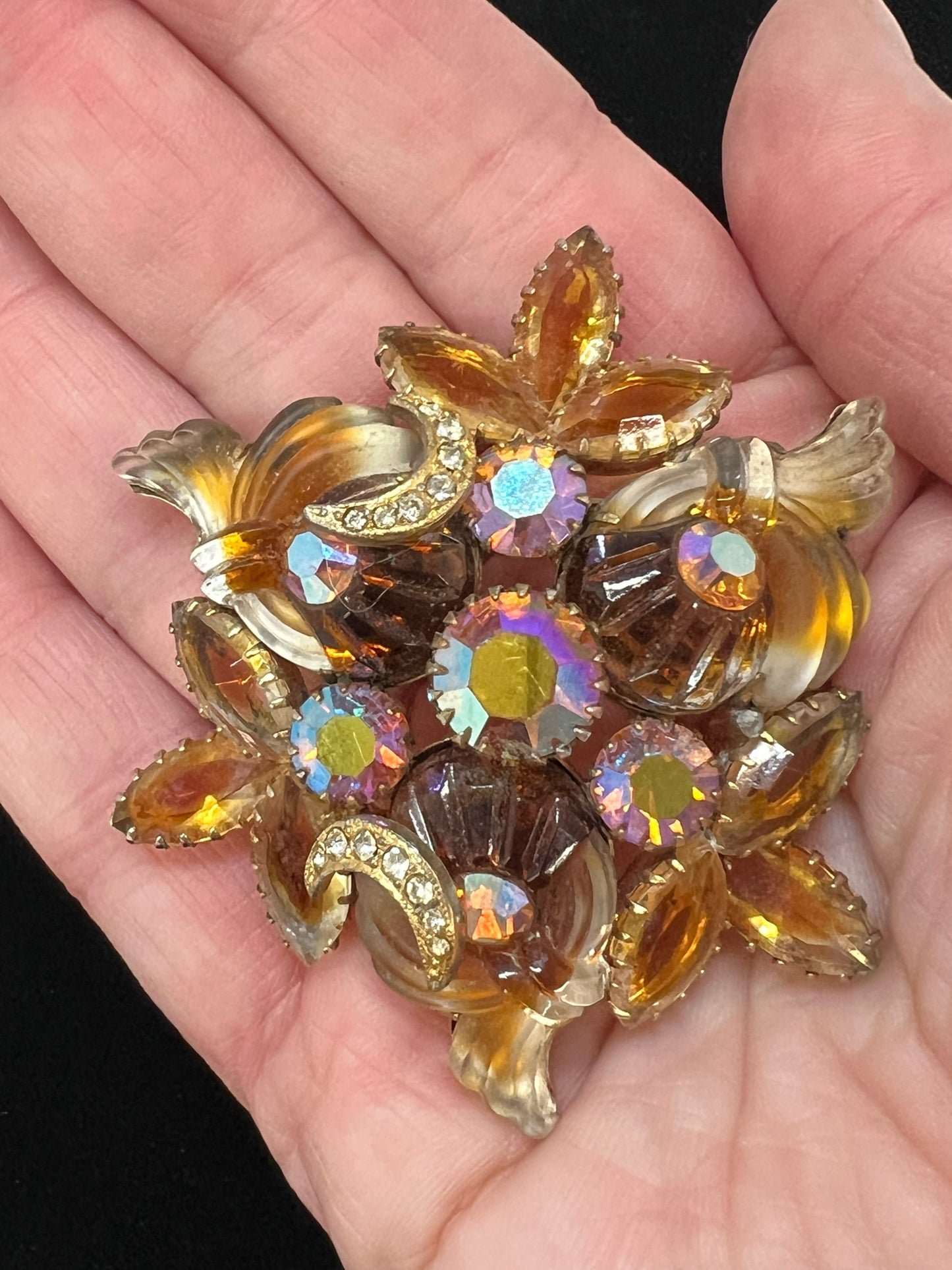 Vintage Edlee molded art glass and rhinestone pin