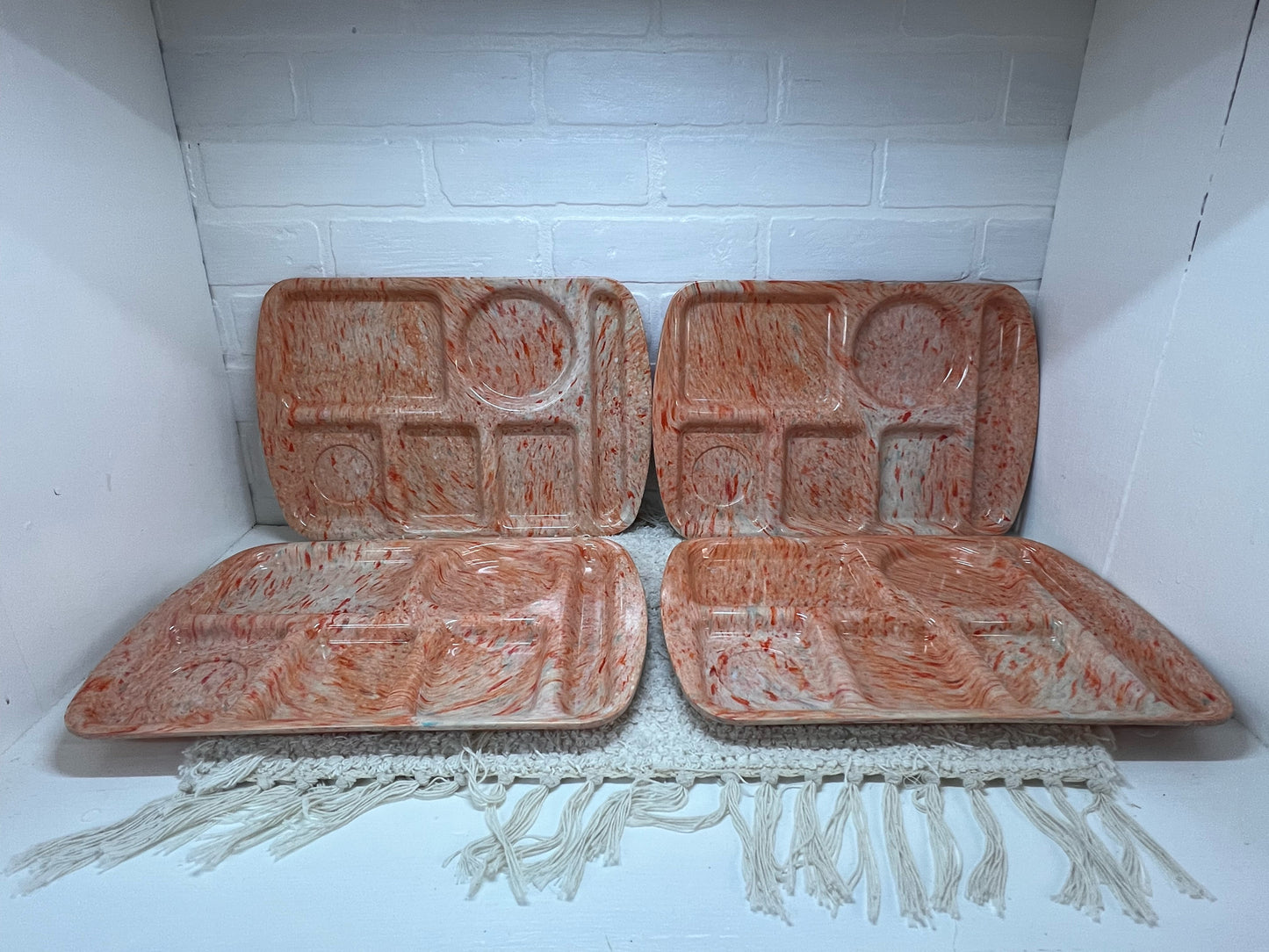 Prolon Lunch Tray Set (4) orange spatter/swirl pattern