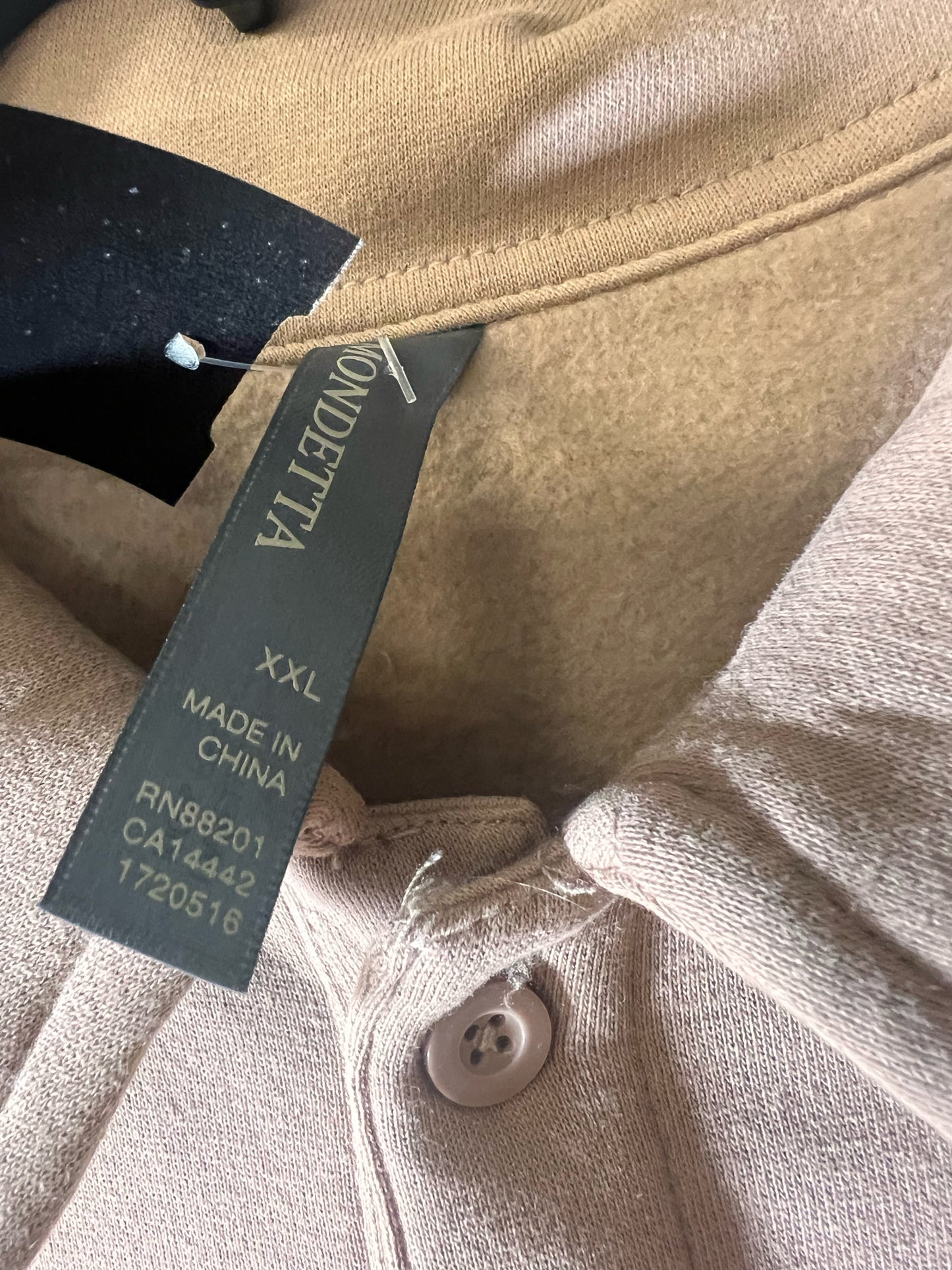 Size XXL Mondetta Tan Fleece Lined Sweatshirt