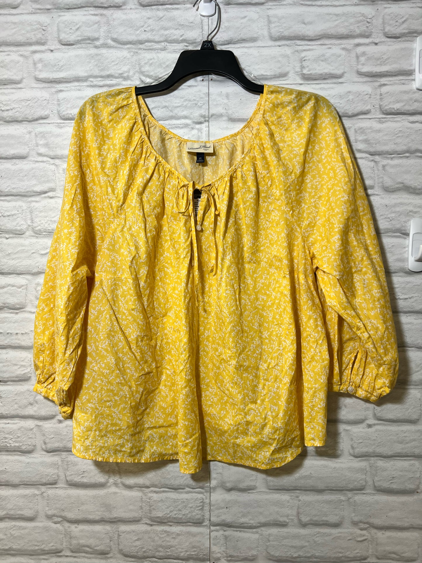 Size XXL Universal Thread yellow floral NWT Blouse
