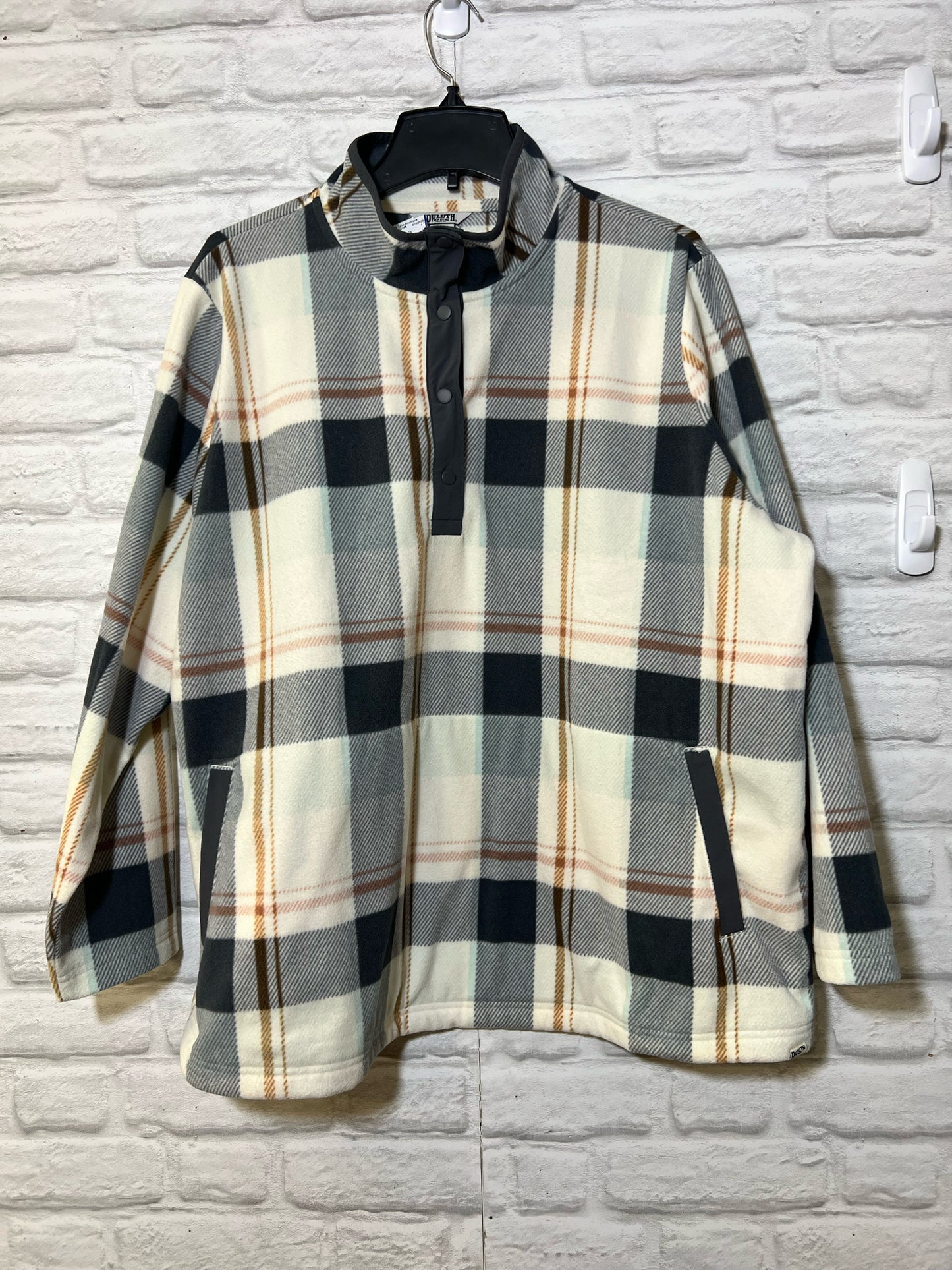 Size 2X Duluth Trading Co. plaid fleece pullover