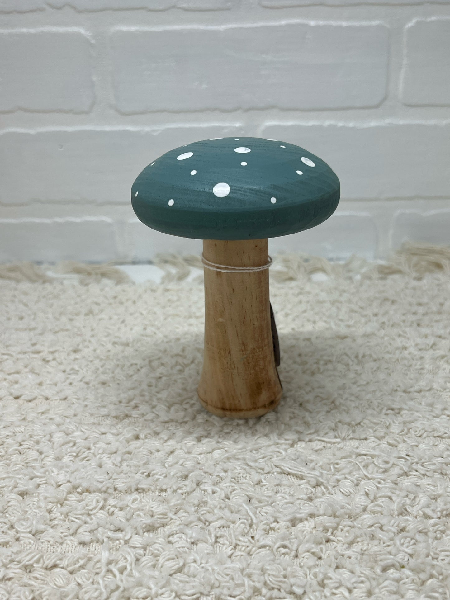 4.5" wood mushroom, blue