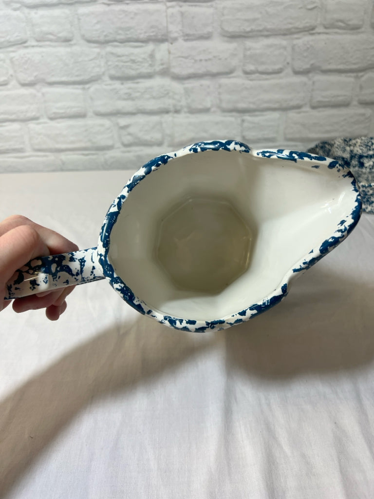 McCoy pitcher & bowl set in blue spatterware