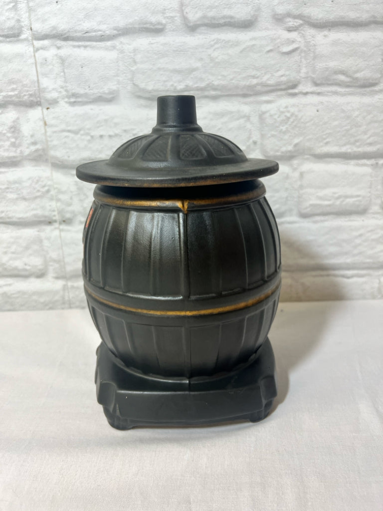 McCoy potbelly stove cookie jar, vintage