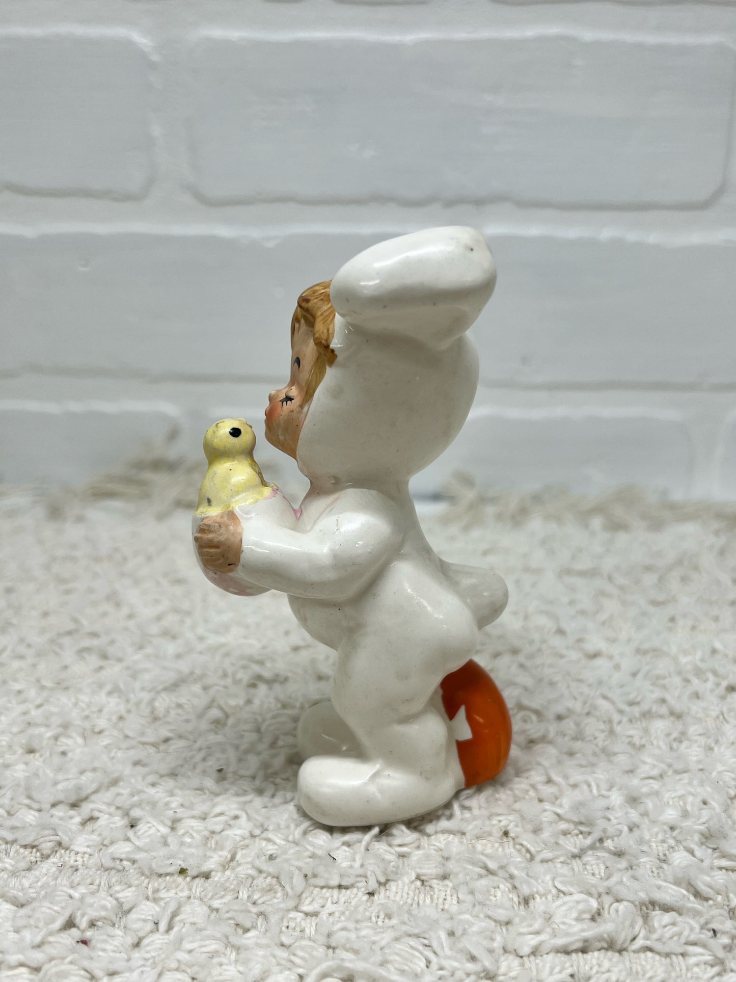 Vintage Easter figurine