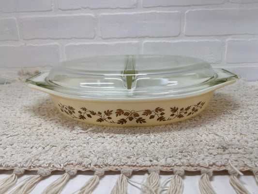 Pyrex Lidded Divided 'Golden Acorn' 1.5 QT Casserole Dish