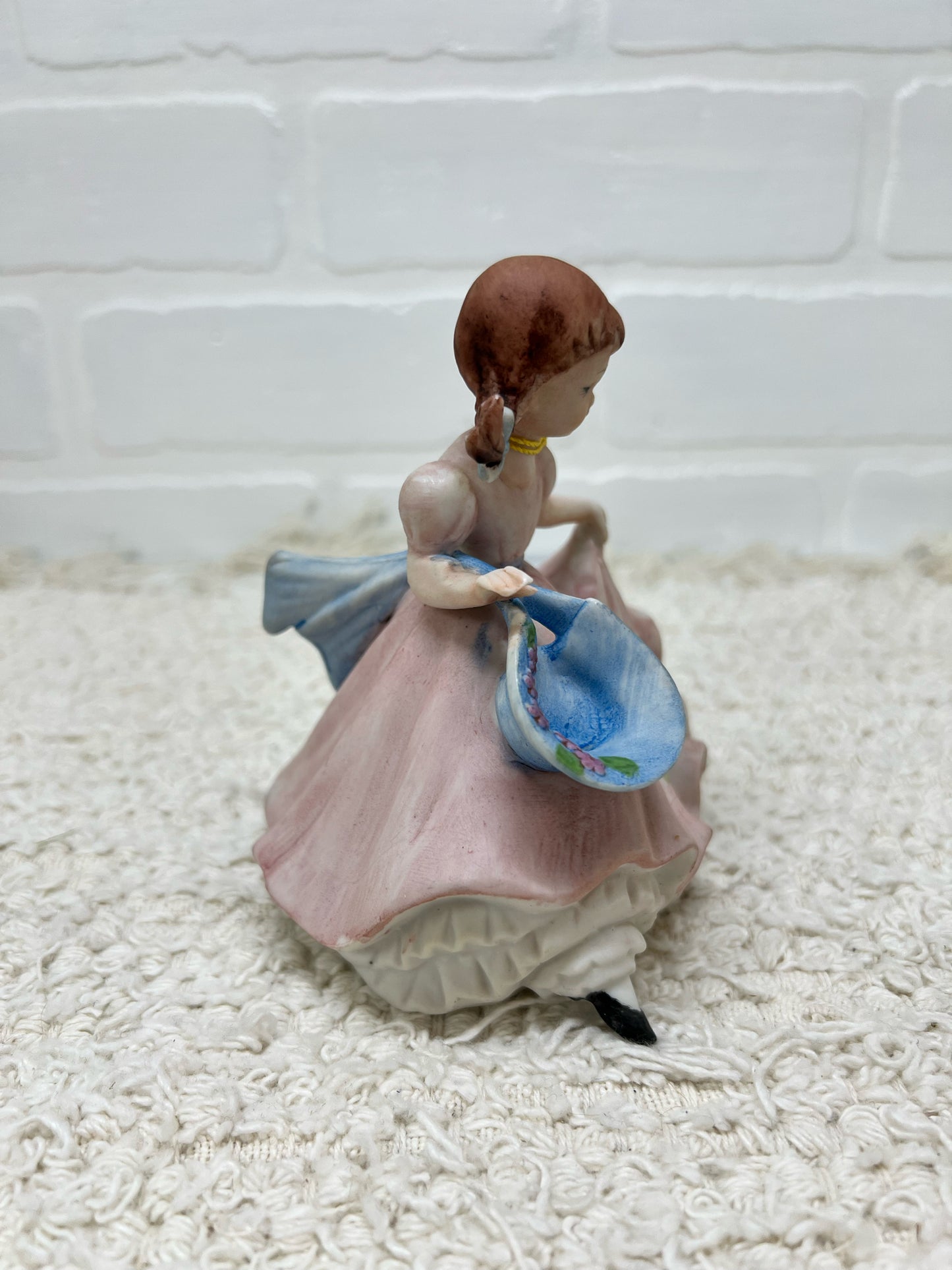 Josef Originals Becky barn dance Tom Sawyer 1970's figurine