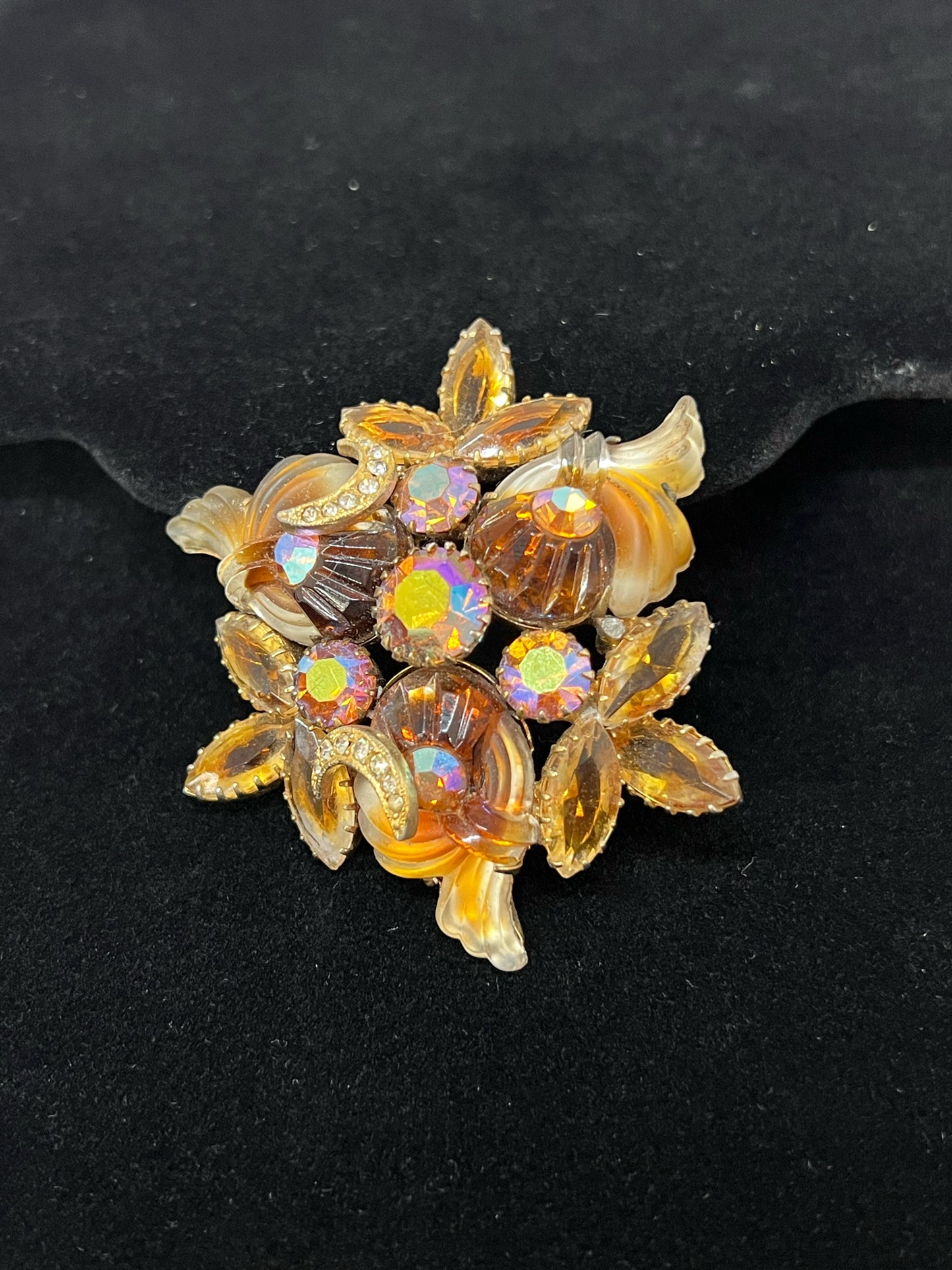 Vintage Edlee molded art glass and rhinestone pin