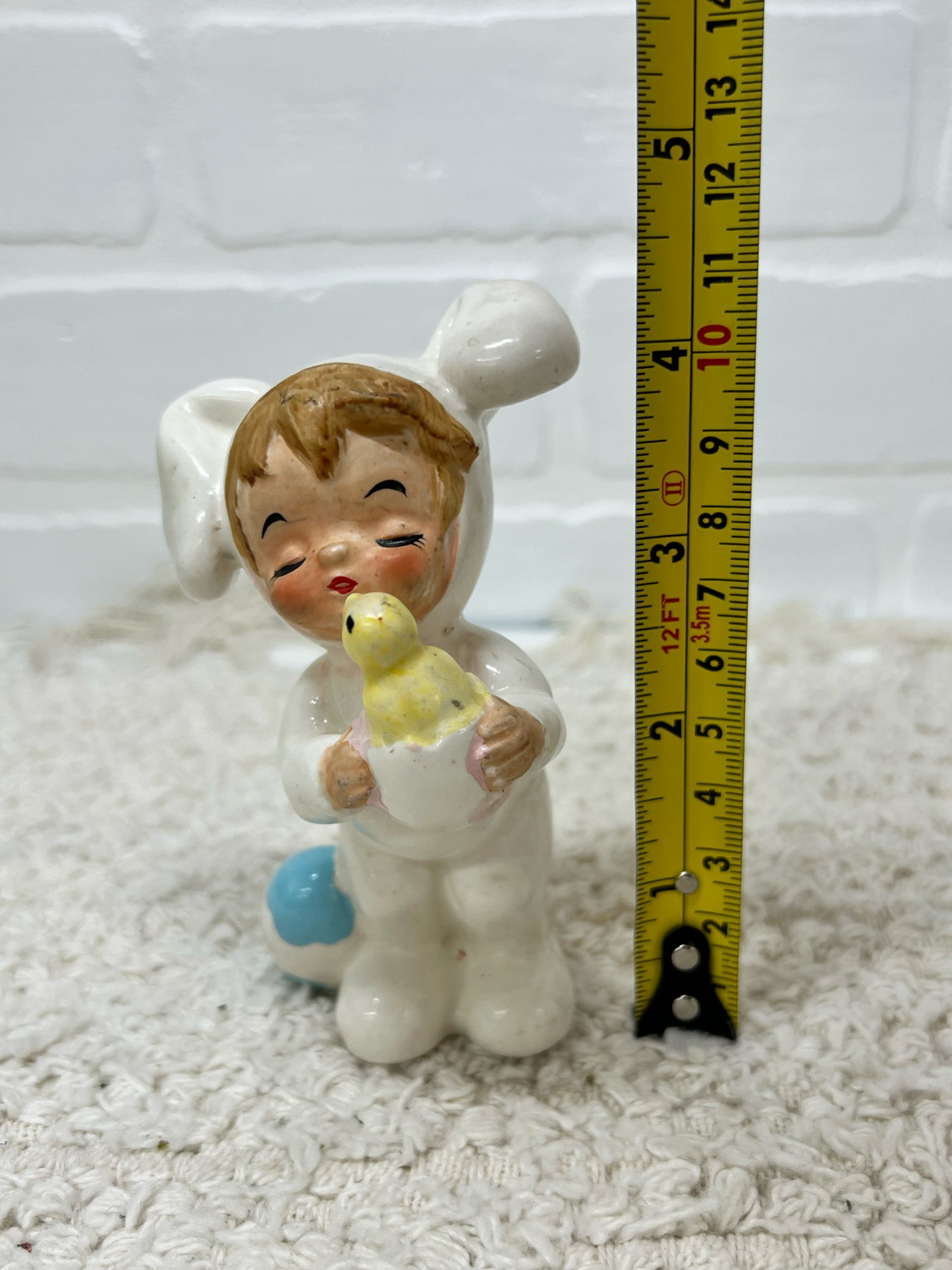 Vintage Easter figurine