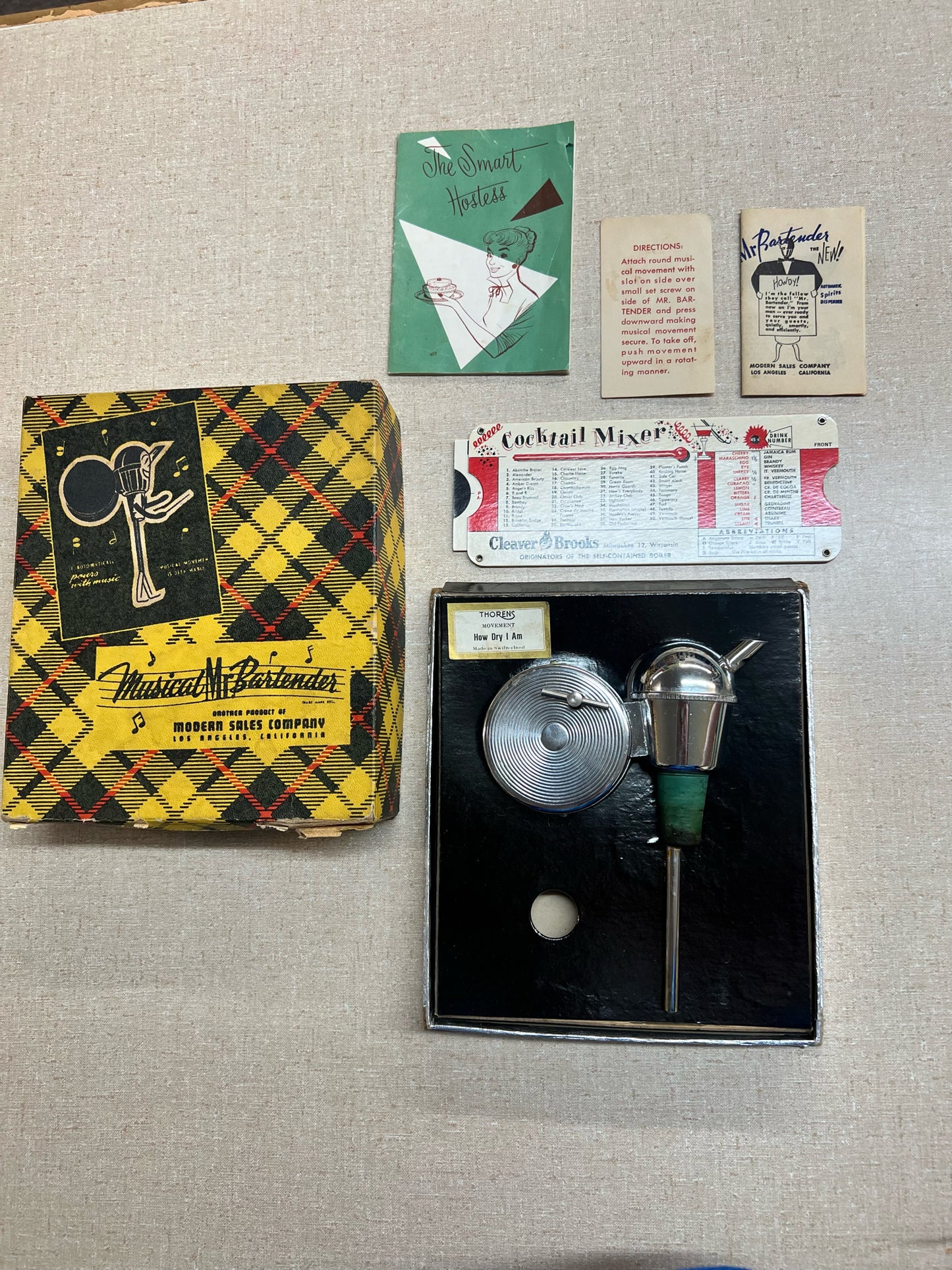 Mr Bartender midcentury musical pour spout