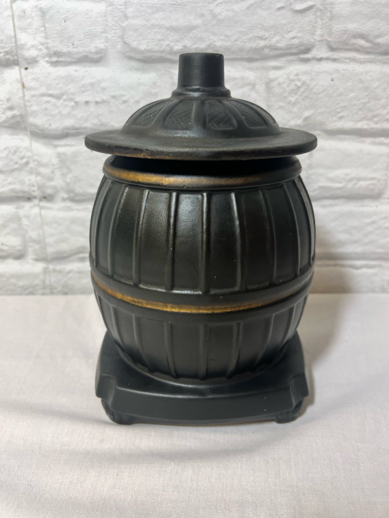 McCoy potbelly stove cookie jar, vintage