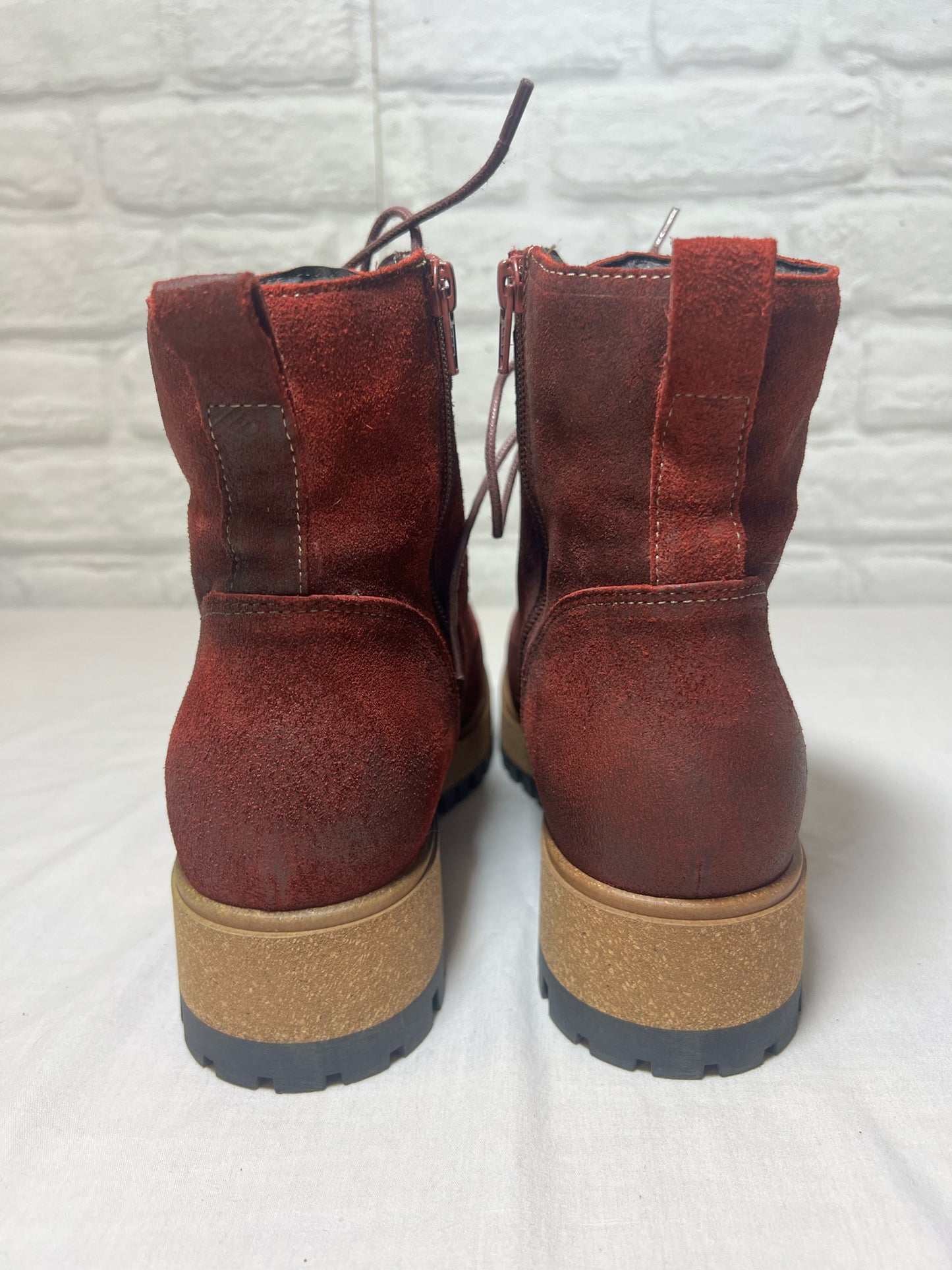 Taos Main Street style boots size 11-11.5 medium women's rugged garnet