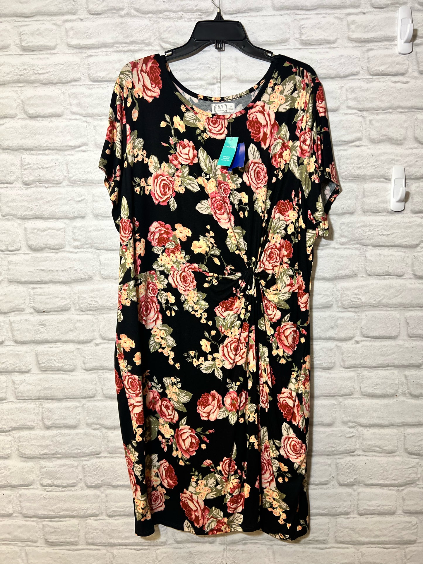 Size 2X Maurice's NWT black and pink floral dress