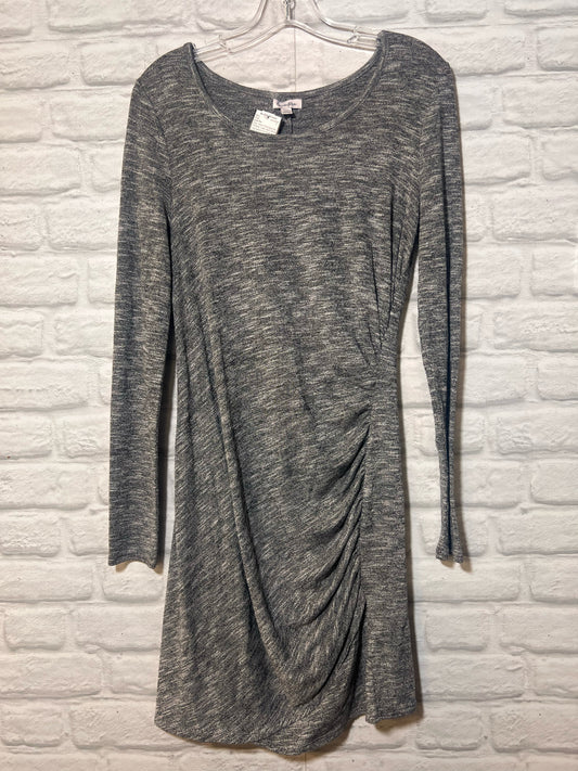 Size M Love Fire Heather Gray Tunic Length Dress