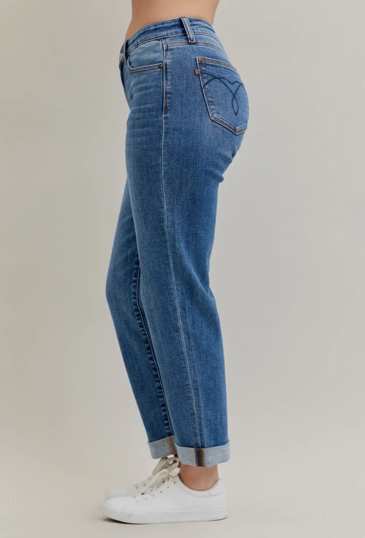 Judy Blue MR BF Classic Cuffed jeans