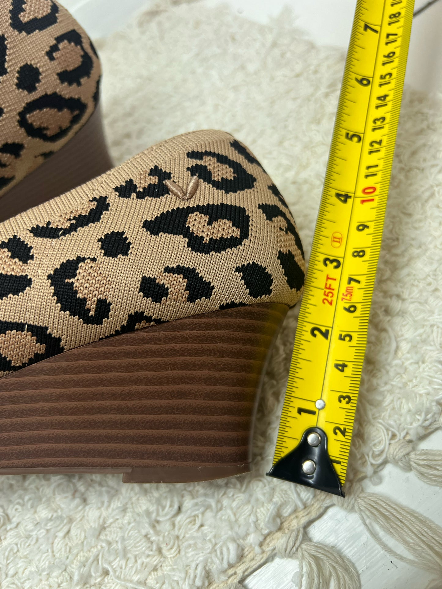 Shoe Size 39 Vivaia Leopard Print Wedges