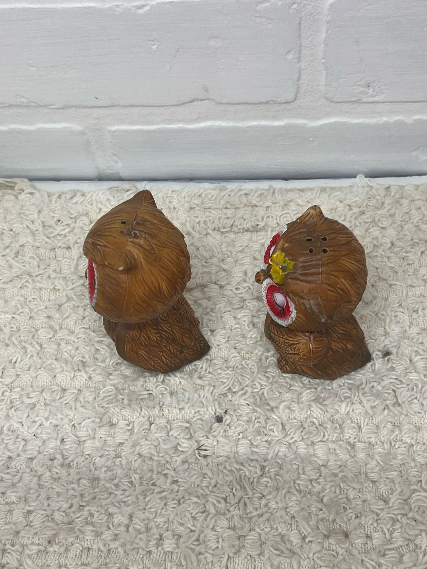 Vintage Owls Ceramic  Salt & Pepper Shaker Set