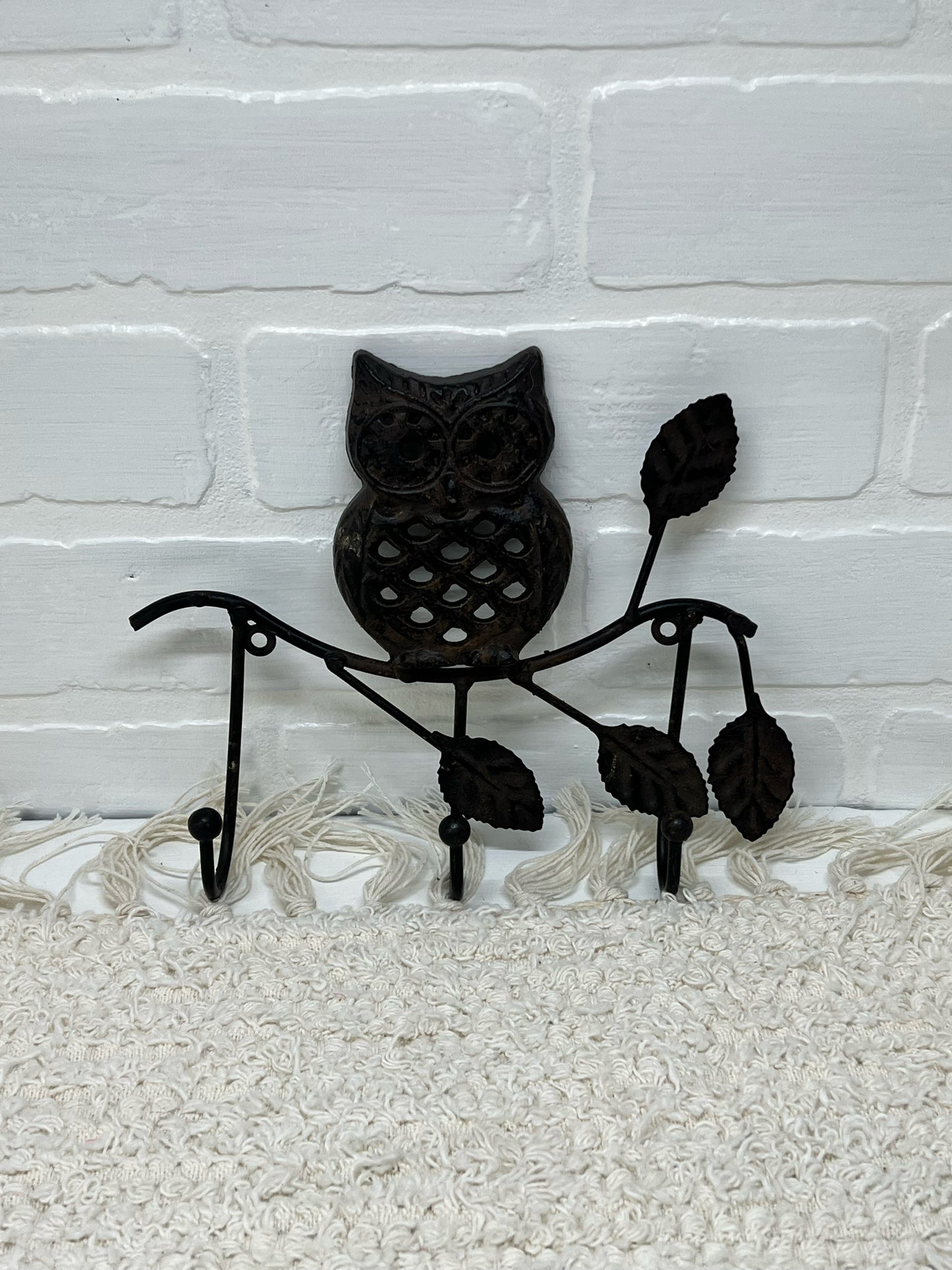Vintage owl cast metal wall hook