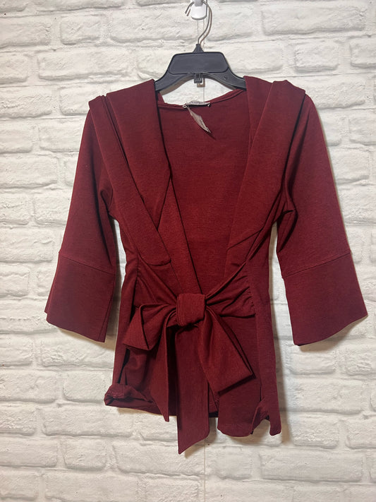 Size L XTaren Maroon Bow Front Cardigan