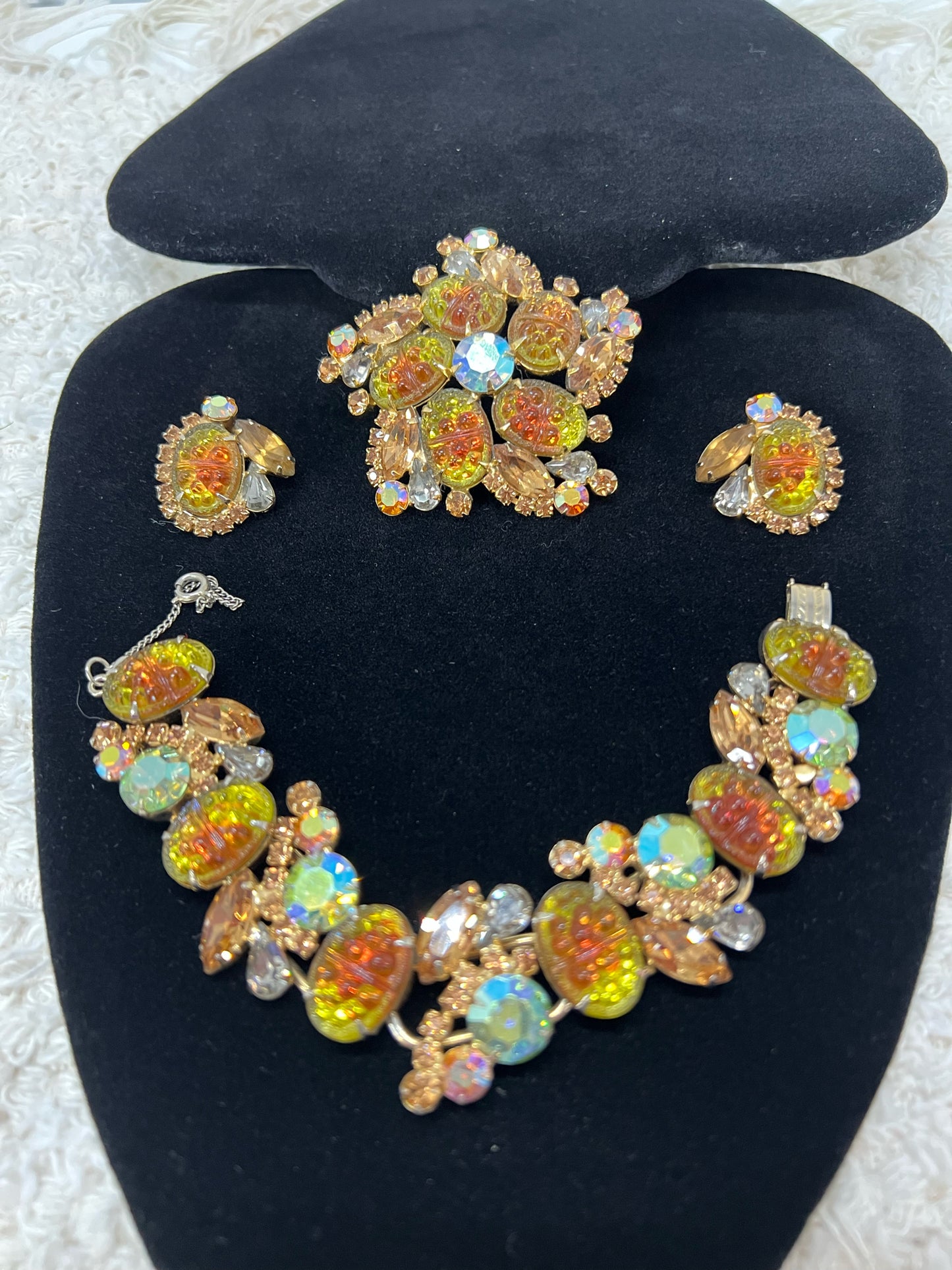 Juliana D&E Jewelry Set- art glass and rhinestone