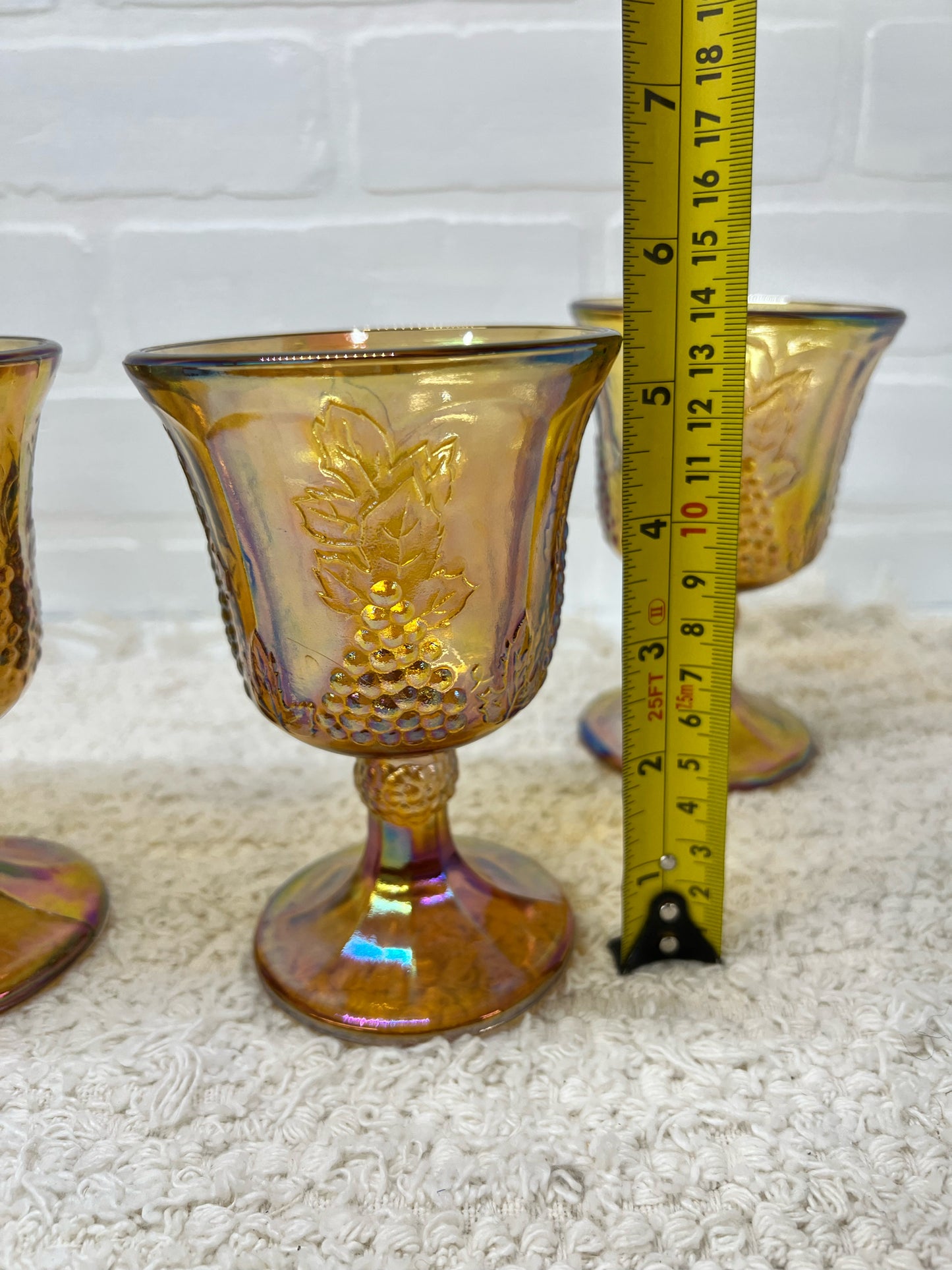 Indiana Glass Carnival iridescent goblet set (4)