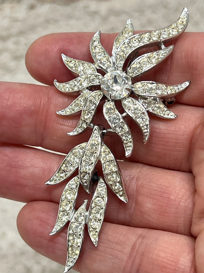 Sarah Coventry 1960's clear rhinestone pin