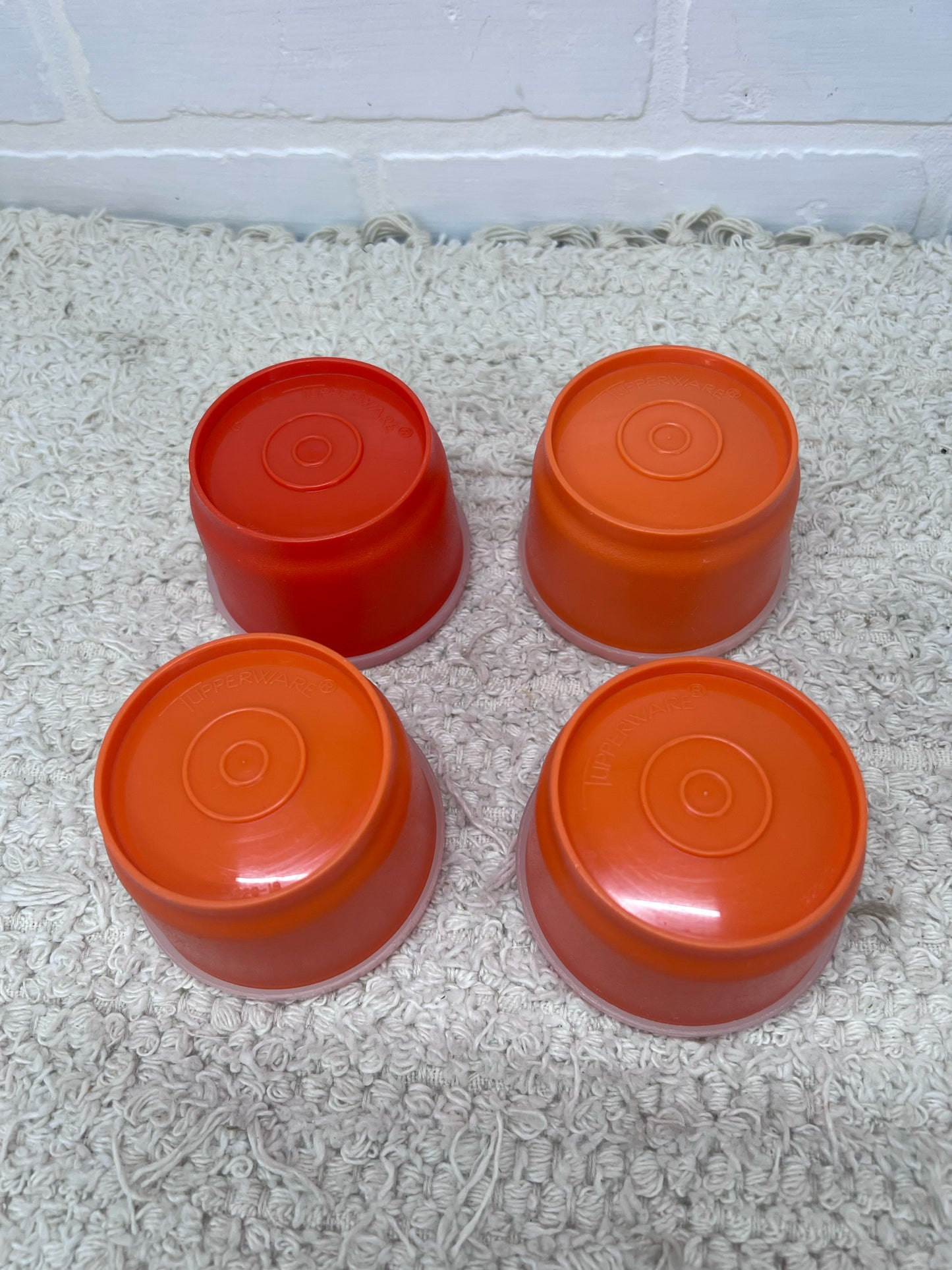 Tupperware Orange Snack Cups - set of 4 with lids