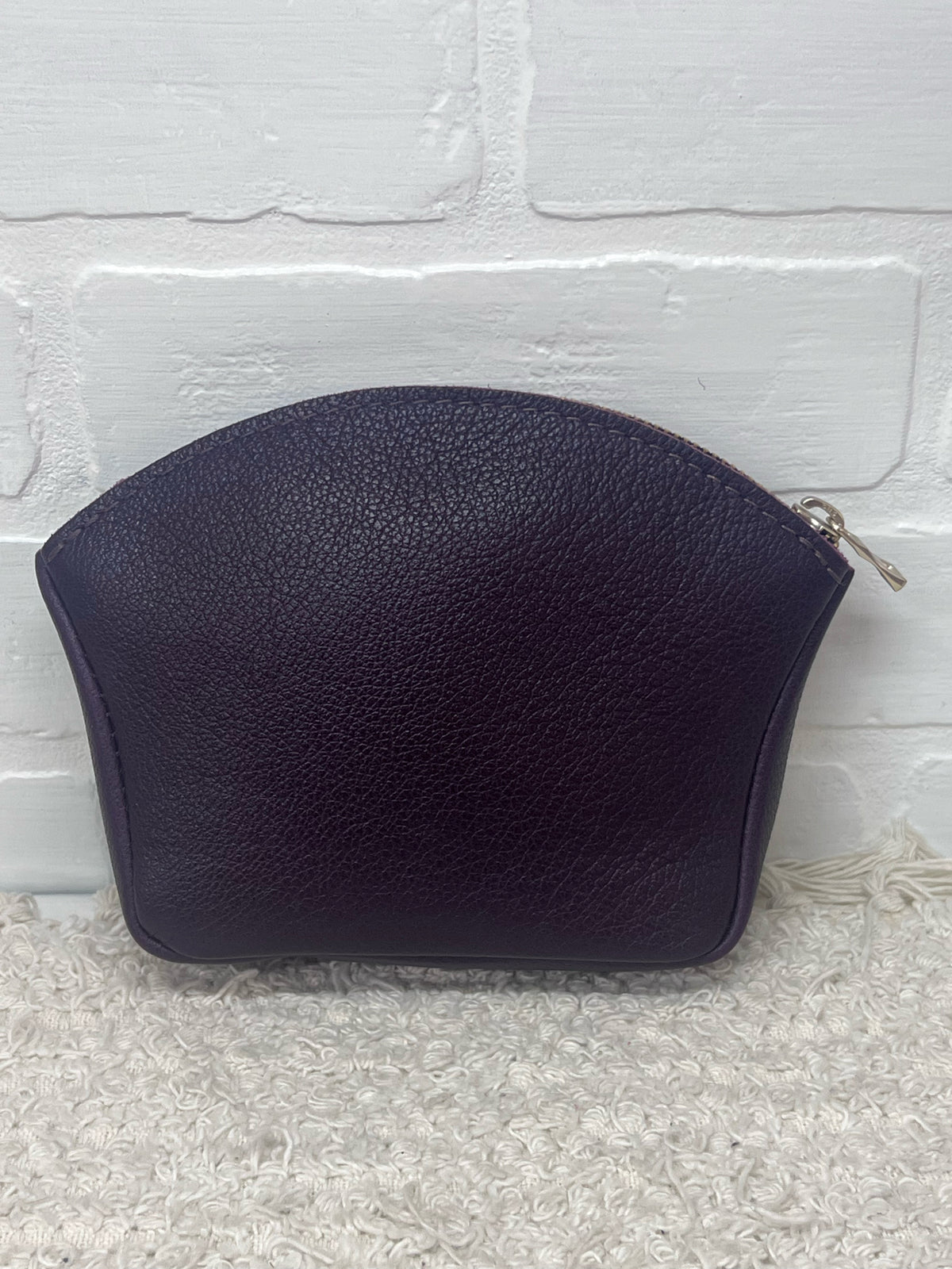 Portland Leather Seashell Zipper Pouch in Plum Burgundy Leather