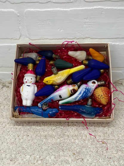 Lot of 18 1940's Christmas Bulbs including 7 Figural Bulbs