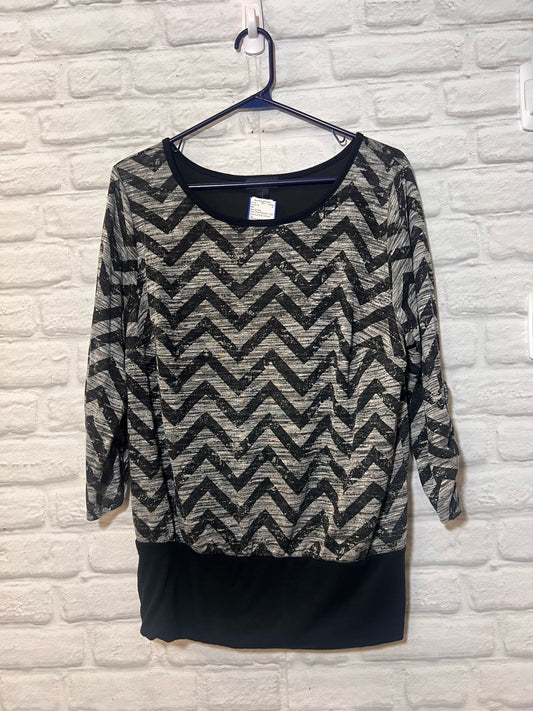 Black & Gray Chevron Top