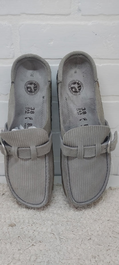 Birkenstock Size 7.5 Gray Buckley Shoes