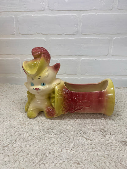 Hull Pottery Puss in Boots 1950's Planter