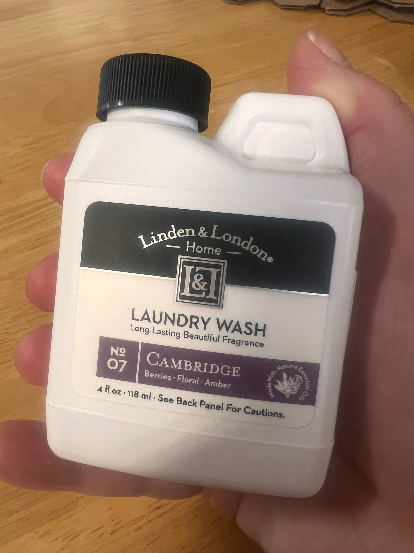 Linden & London Luxury  Laundry Detergent 4 oz Fragrance Test Size