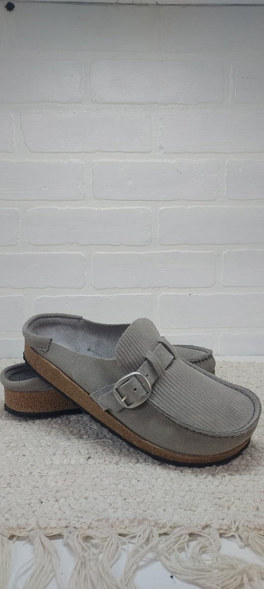 Birkenstock Size 7.5 Gray Buckley Shoes