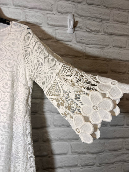 Size 1X Alfani White Lace Lined Dress