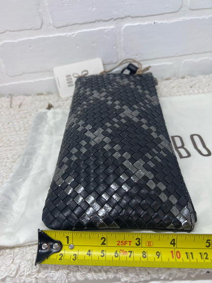NWT Hobo Vide Wristlet in Black Metallic Woven Leather