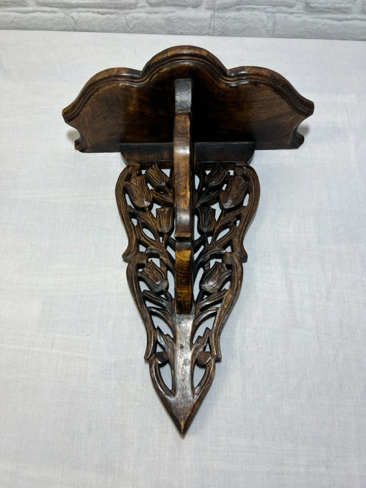 Hand carved wood shelf w/ tulip detail