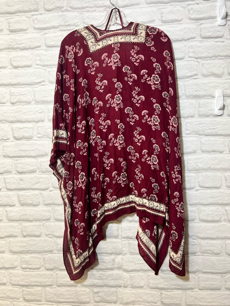 One Size a.n.a.  NWT maroon floral kimono